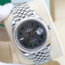Bild in Galerie-Viewer laden, Rolex Datejust ref. 126334 Wimbledon-Zifferblatt-Jubiläumsarmband – komplettes Set
