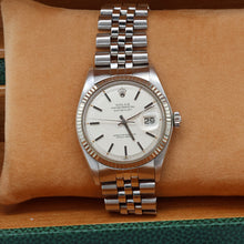 Indlæs billede til gallerivisning Rolex Datejust ref. 1601 - White Gold Bezel - Silver dial (VI) - Full Set
