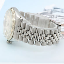 Indlæs billede til gallerivisning Rolex Datejust ref. 1601 - White Gold Bezel - Silver dial (VI) - Full Set
