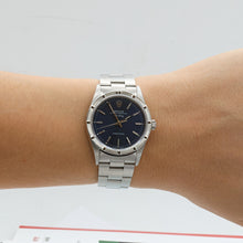 Carica l'immagine nel visualizzatore di Gallery, Rolex Air-King ref. 14010 Blue dial - Full Set
