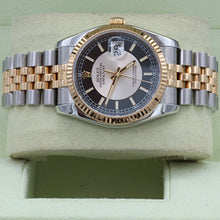 Bild in Galerie-Viewer laden, Rolex Datejust ref. 116233 Silver "Tuxedo" Dial - Jubilee
