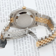 Bild in Galerie-Viewer laden, Rolex Datejust ref. 116233 Silver "Tuxedo" Dial - Jubilee
