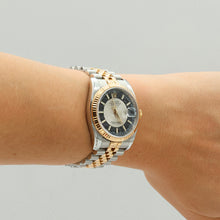 Bild in Galerie-Viewer laden, Rolex Datejust ref. 116233 Silver "Tuxedo" Dial - Jubilee
