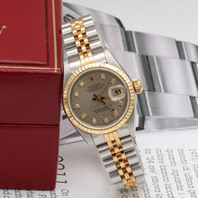 Carica l'immagine nel visualizzatore di Gallery, Rolex Datejust Lady ref. 69173 Steel/Gold - Grey Millennary Diamonds Dial - Jubilee
