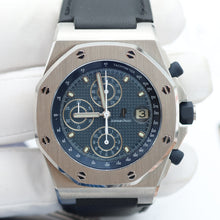 Cargar imagen en el visor de la galería, Audemars Piguet Royal Oak Offshore ref. 25770ST Blue dial - Full Set
