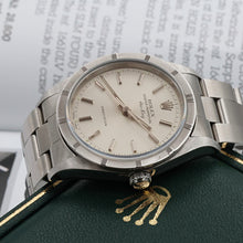 Indlæs billede til gallerivisning Rolex Air-King ref. 14010M Silver dial - Oyster Bracelet
