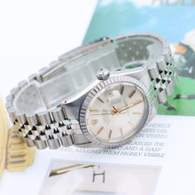 Cargar imagen en el visor de la galería, Rolex Datejust ref. 16030 Silver Dial with Golden indexes- Jubilee - Full Set
