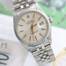 Cargar imagen en el visor de la galería, Rolex Datejust ref. 16030 Silver Dial with Golden indexes- Jubilee - Full Set
