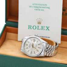 Cargar imagen en el visor de la galería, Rolex Datejust ref. 16030 Silver Dial with Golden indexes- Jubilee - Full Set
