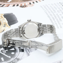 Carica l'immagine nel visualizzatore di Gallery, Rolex Lady-Datejust ref. 79174 - Salmon Arabic Dial - Jubilee bracelet
