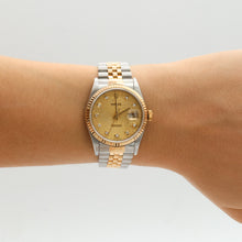 Indlæs billede til gallerivisning Datejust ref. 16233 - Champagne Millennary Diamonds Dial - Jubilee Bracelet
