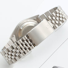 Bild in Galerie-Viewer laden, Rolex Datejust ref. 16030 - Jubilee Bracelet - Champagne Buckley Dial
