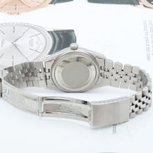 Bild in Galerie-Viewer laden, Rolex Datejust ref. 16030 - Jubilee Bracelet - Champagne Buckley Dial
