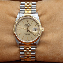 Bild in Galerie-Viewer laden, Rolex Datejust 36 ref. 16233 Champagne dial (V4) - Jubilee Bracelet - Full Set
