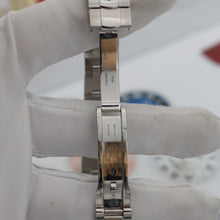 Carica l'immagine nel visualizzatore di Gallery, Rolex Datejust Mid-size ref. 178240 - Silver Dial - Full Set
