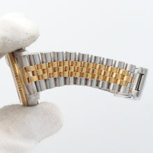 Bild in Galerie-Viewer laden, Rolex Datejust 36 ref. 16233 Champagne dial (V5) - Jubilee Bracelet - Full Set
