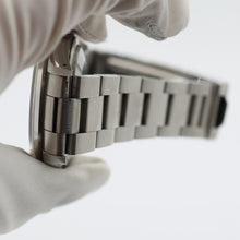 Cargar imagen en el visor de la galería, Rolex Datejust ref. 16200 Silver Dial Oyster Bracelet - Full Set
