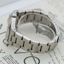 Cargar imagen en el visor de la galería, Rolex Datejust ref. 16200 Silver Dial Oyster Bracelet - Full Set
