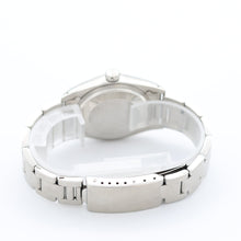 Załaduj obraz do przeglądarki galerii, Rolex Oyster Perpetual Date ref. 1500 - Silver dial (V II)
