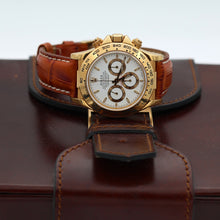 Carica l'immagine nel visualizzatore di Gallery, Rolex Daytona ref. 16518 - White Dial - Full Set
