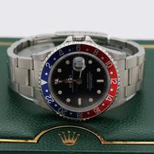 Charger l'image dans la galerie, Rolex GMT-Master ref. 16700 - Pepsi Bezel - Full Set
