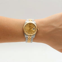 Load image into Gallery viewer, Rolex Datejust 36 ref. ref. 16233G Champagne Big Diamonds dial - Jubilee
