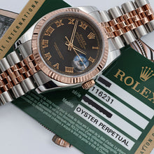 Załaduj obraz do przeglądarki galerii, Rolex Datejust 36 ref. 116231 Black Roman Dial - Steel/Rose Gold Jubilee - Full Set
