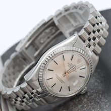 Load image into Gallery viewer, Rolex Datejust ref. 1603 - Silver Dial (V4) - Jubilee Bracelet - Full Set
