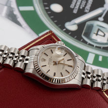 Carica l'immagine nel visualizzatore di Gallery, Rolex Lady-Datejust ref. 69174 - Silver Dial Jubilee bracelet
