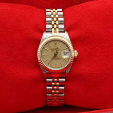 Załaduj obraz do przeglądarki galerii, Rolex Datejust Lady ref. 69173 Steel/Gold- Jubilee Bracelet - Champagne Linen Dial
