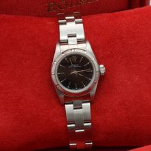 Cargar imagen en el visor de la galería, Rolex Oyster Perpetual ref. 67230 - Black Dial - Oyster Bracelet
