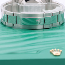 Carica l'immagine nel visualizzatore di Gallery, Rolex Datejust ref. 126334 Blue Dial Oyster bracelet - Full Set
