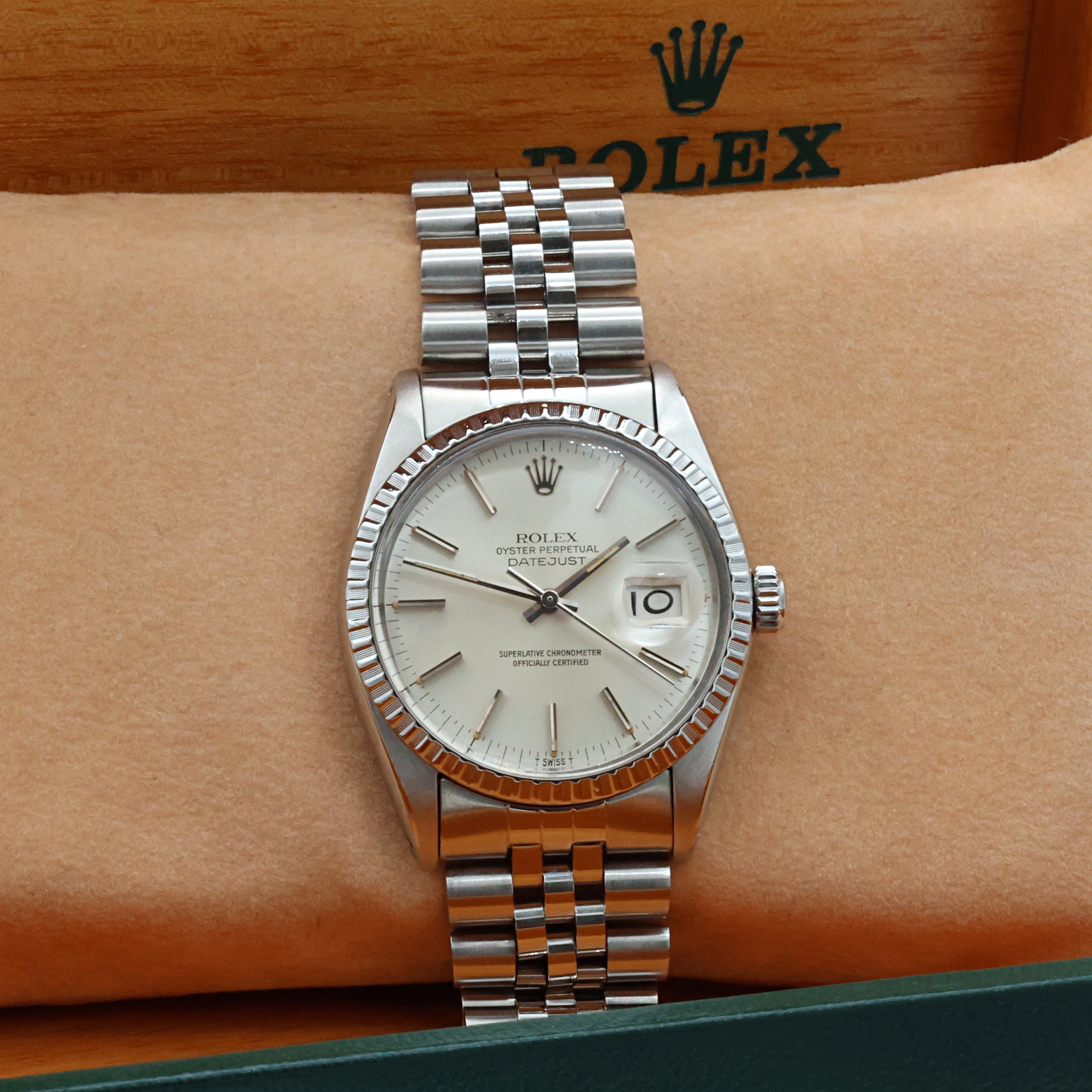 Rolex Datejust ref. 16030 - Jubilee Bracelet - Silver Dial V VI