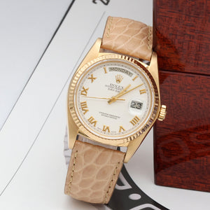 Rolex Day-Date ref. 18038 White Roman Dial - Leather strap