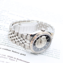 Carica l'immagine nel visualizzatore di Gallery, Rolex Datejust ref. 116234 Tuxedo (Silver/Black) Dial - Jubilee - Full Set
