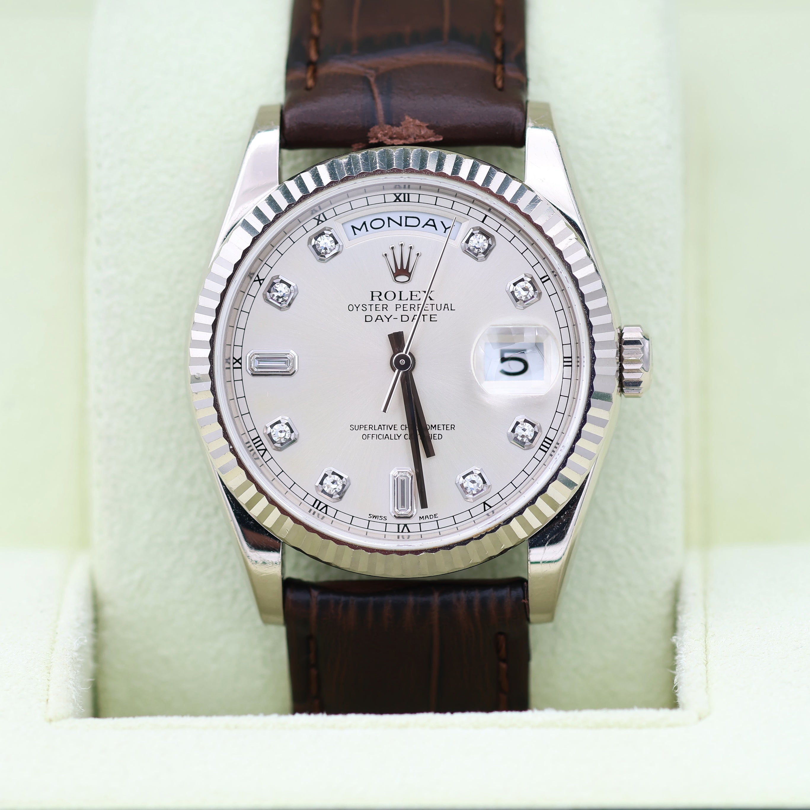 Rolex Day-Date 36 ref. 118239 Diamonds dial - Leather - Full Set