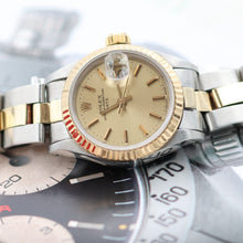 Załaduj obraz do przeglądarki galerii, Rolex Datejust Lady ref. 69173 Steel/Gold - Oyster Bracelet - Champagne Dial
