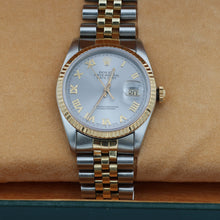 Załaduj obraz do przeglądarki galerii, Rolex Datejust 36 ref. 16233 Grey Roman dial - Full Set

