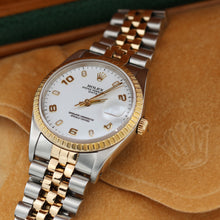 Cargar imagen en el visor de la galería, Rolex Oyster Perpetual Date ref. 15223 White Arabic Dial - Jubilee Bracelet
