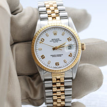 Cargar imagen en el visor de la galería, Rolex Oyster Perpetual Date ref. 15223 White Arabic Dial - Jubilee Bracelet
