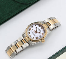 Load image into Gallery viewer, Rolex Datejust ref. 68273 White Roman Dial - Oyster Bracelet
