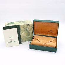 Załaduj obraz do przeglądarki galerii, Rolex Air-King ref. 14010 Salmon 3-6-9 dial - Full Set
