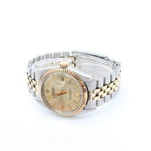 Carica l&#39;immagine nel visualizzatore di Gallery, Rolex Datejust ref. 1601 - Champagne Dial - Steel/Gold - American Ovolini Bracelet
