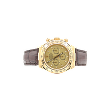 Bild in Galerie-Viewer laden, Rolex Daytona Ref. 116518 - 18k Gelbgold und Lederband - Champagner -Zifferblatt mit goldenen Subdialen - Voller Set
