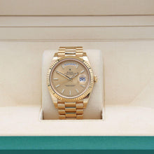 Load image into Gallery viewer, Rolex Day-Date 40 ref. 228238 &quot;The President&quot; - Champagne Dial - Full Set

