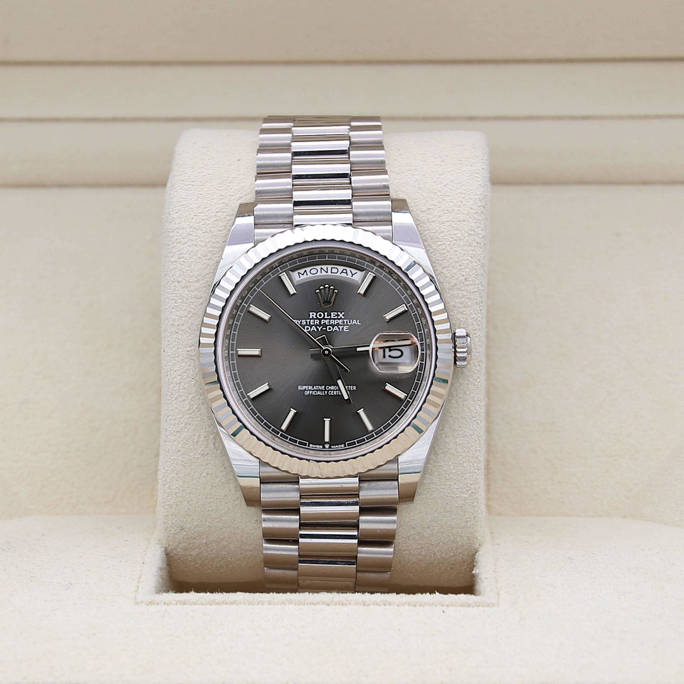 Rolex Day-Date 40 ref. 228239 - Rhodium Dial - Full Set