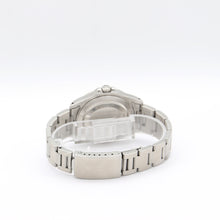 Załaduj obraz do przeglądarki galerii, Rolex Explorer II 16570 - Black Dial
