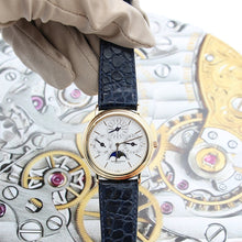 Załaduj obraz do przeglądarki galerii, Vacheron Constantin Patrimony Perpetual Calendar 18K Yellow Gold Automatic ref. 43031
