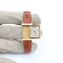 Załaduj obraz do przeglądarki galerii, Jaeger Le-Coultre Reverso Lady 18k Gold Quarz Ref. 260.1.08 Leather Strap
