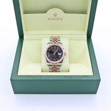 Load image into Gallery viewer, Rolex Datejust 36 ref. 116231 Black Roman Dial - Steel/Rose Gold Jubilee - Full Set
